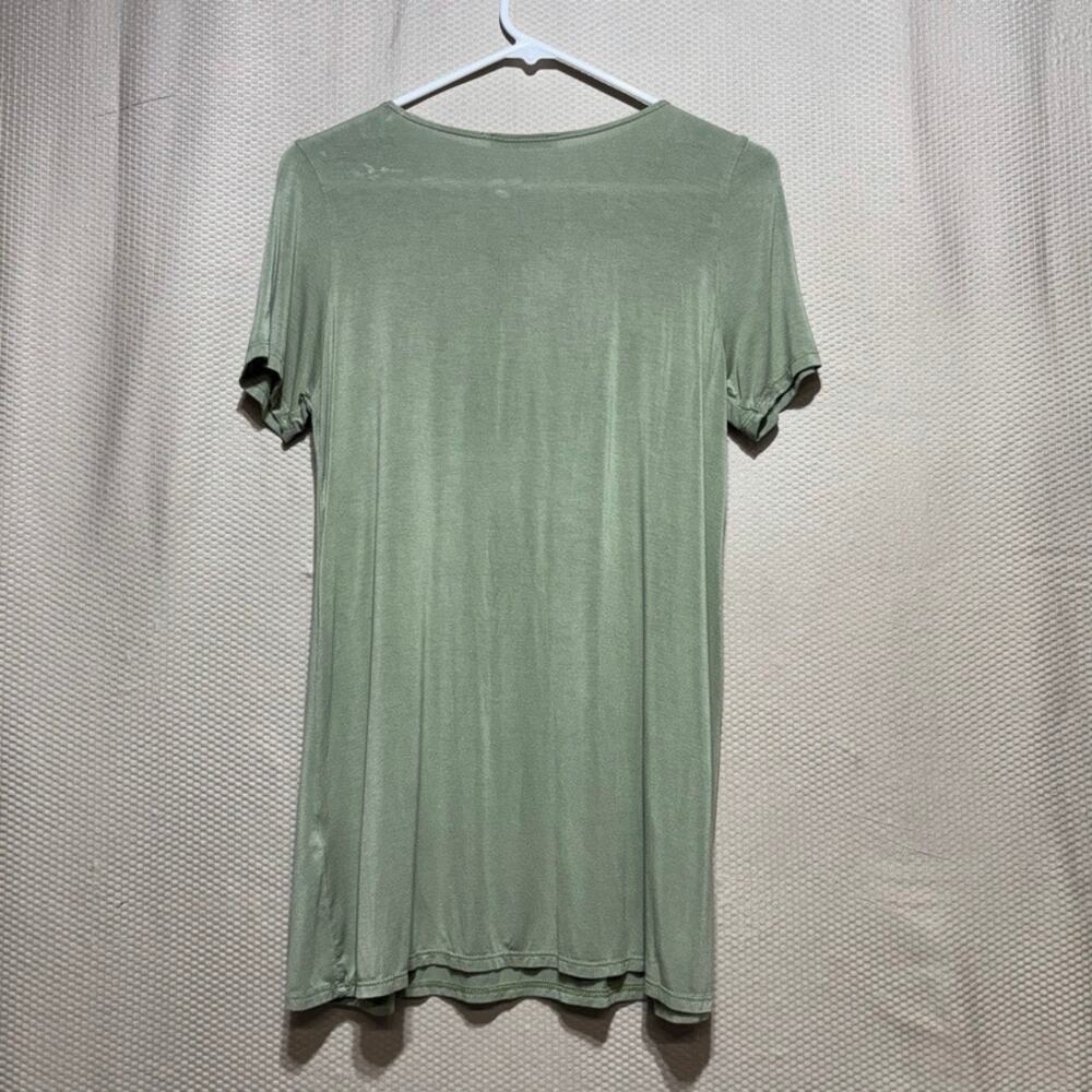 Veveret Small Sage Green Criss Cross Neck Swing Tunic Top Short Sleeve Boho - Picture 8 of 8